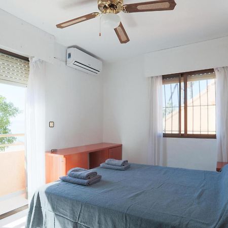Cozy Home In Los Alcazares With Kitchen Los Narejos Bagian luar foto